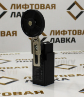 Выключатель концевой с регулируемым роликом 50мм XZ-9110