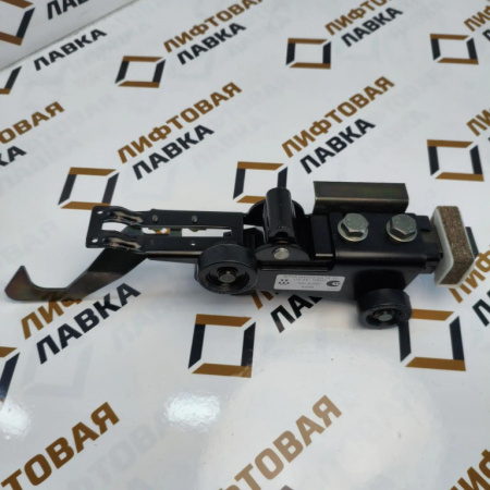 Замок двери шахты правый ЦО EI-30 3201.04.0094V01 Selcom Wittur