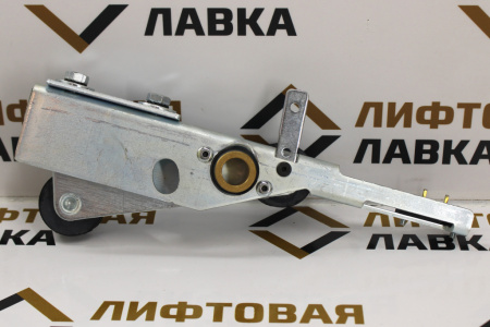 Замок двери шахты правый EP-05 MacPuarsa